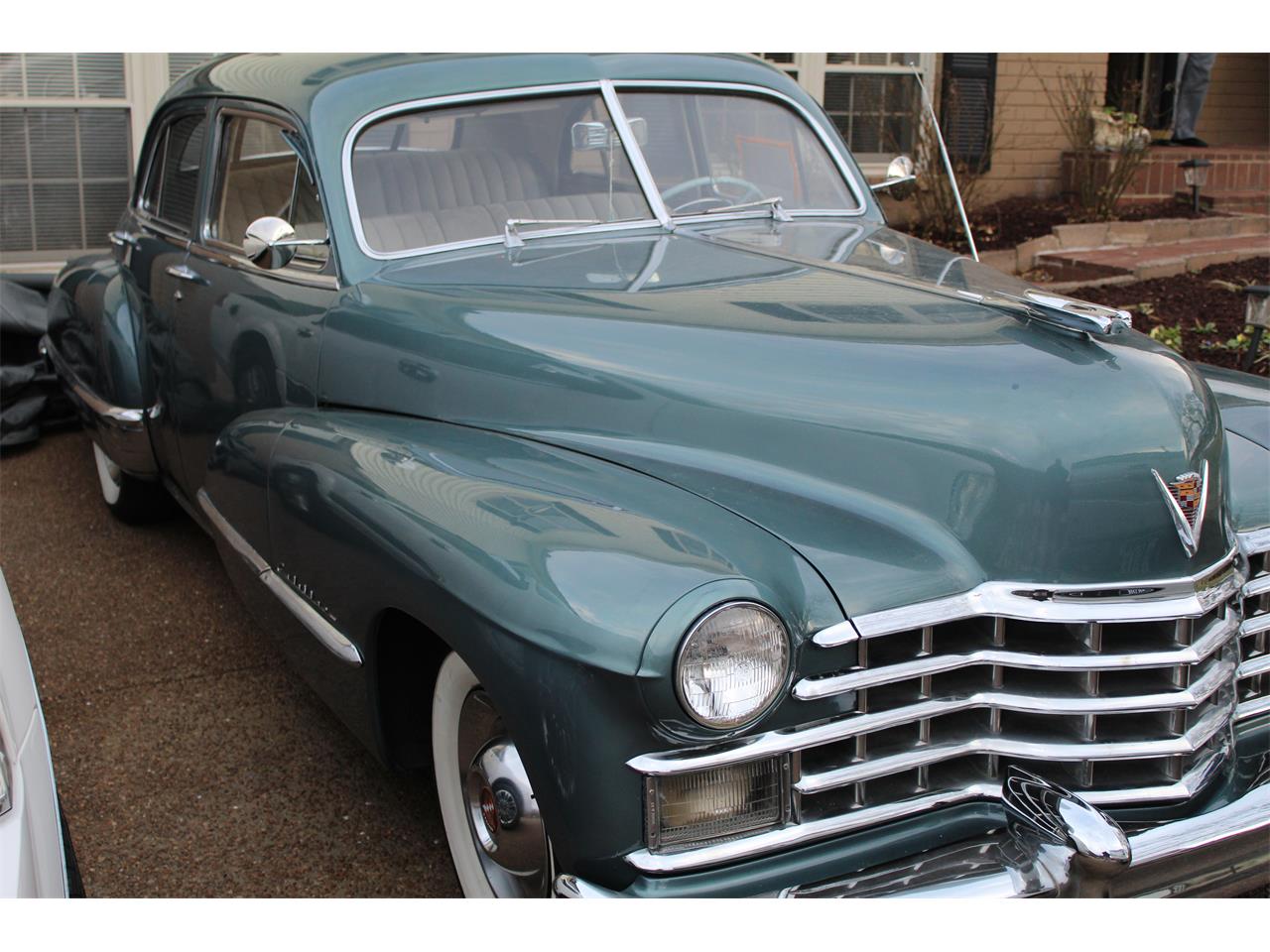 Cadillac-Series-62-1947-Blue-Grey