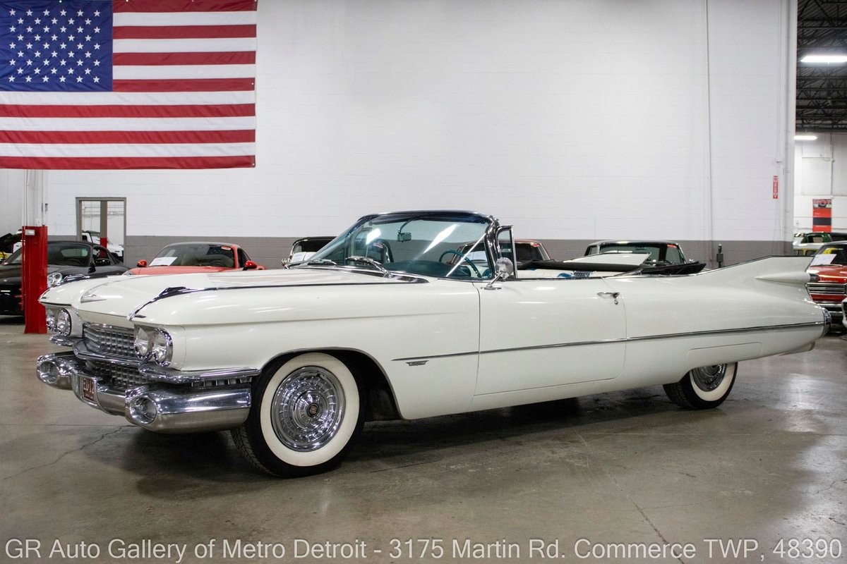 Cadillac-Series-62-1959-Blue-And-White