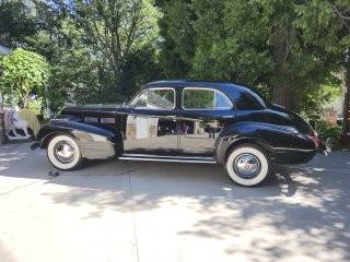 Cadillac-Series-62-sedan-1940-black