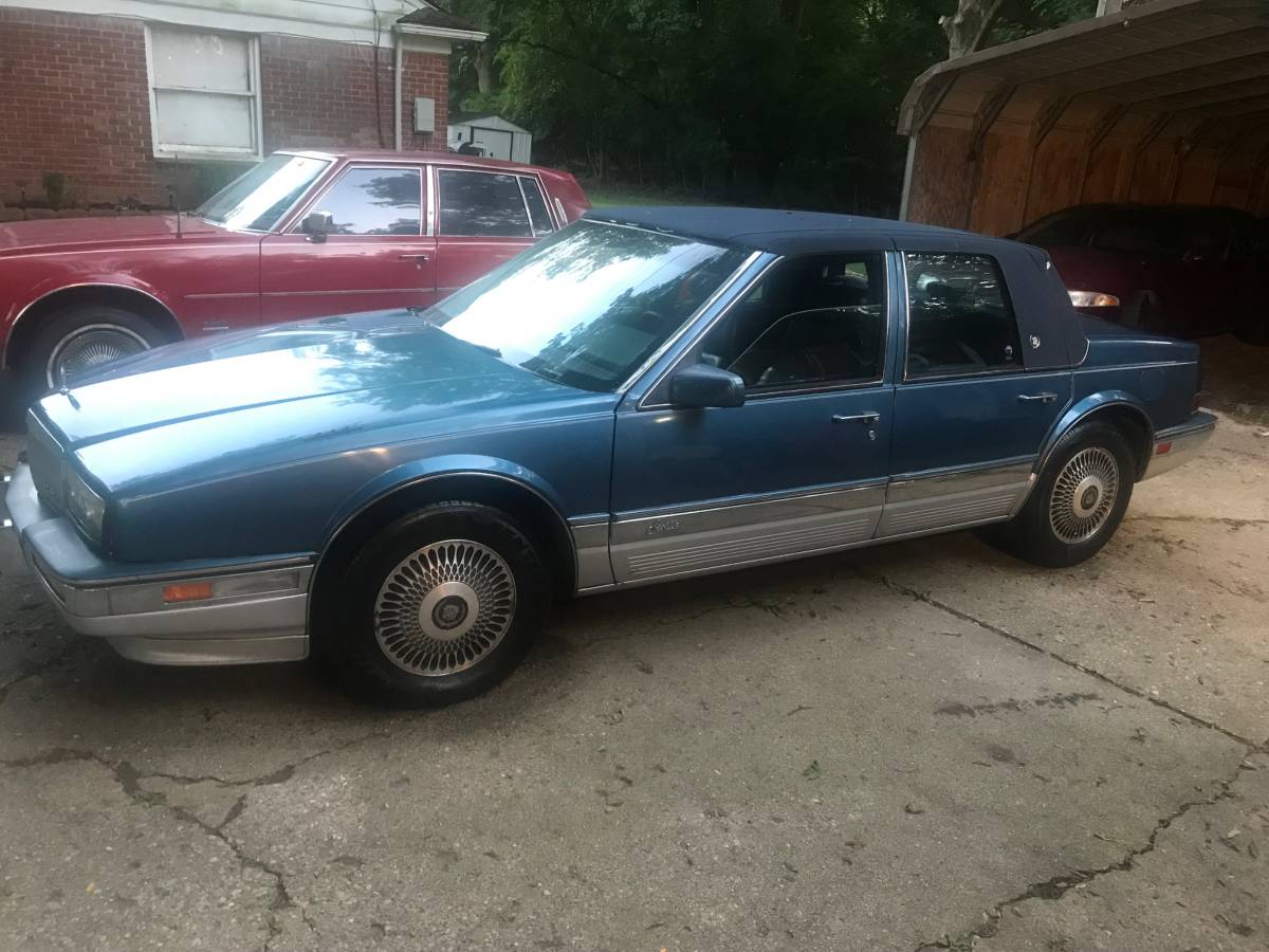 Cadillac-Seville-1990-Blue