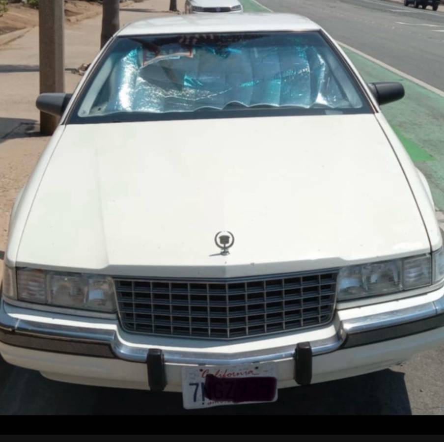 Cadillac-Seville-1992-Yellow