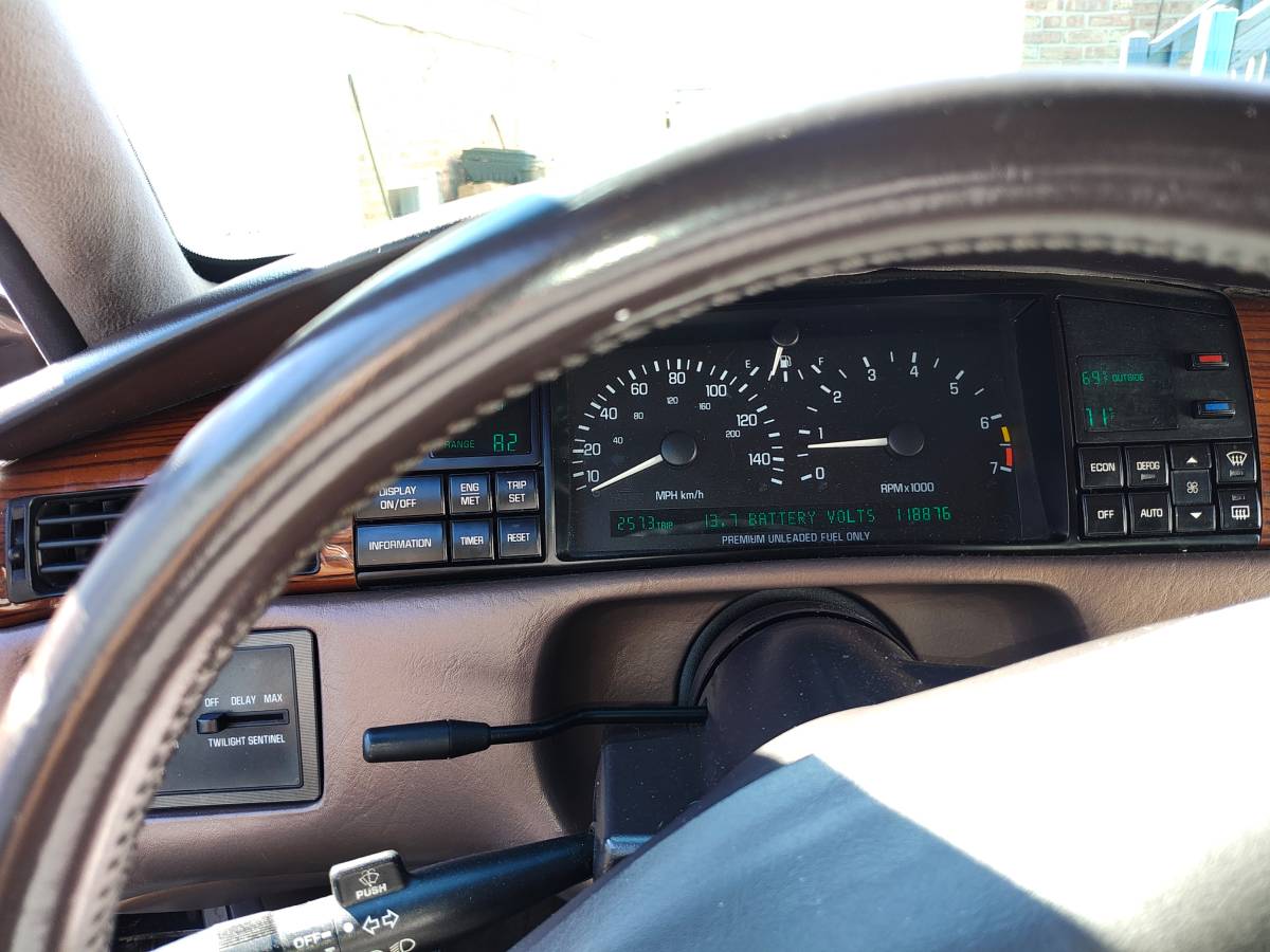 Cadillac-Seville-sls-1995-custom