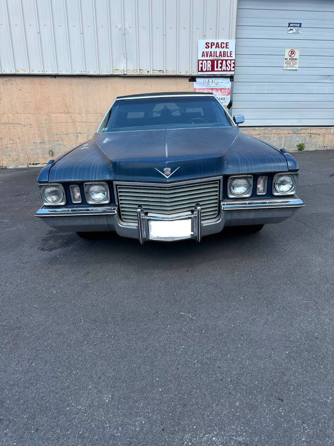 Caillac-coupe-deville-1972-blue