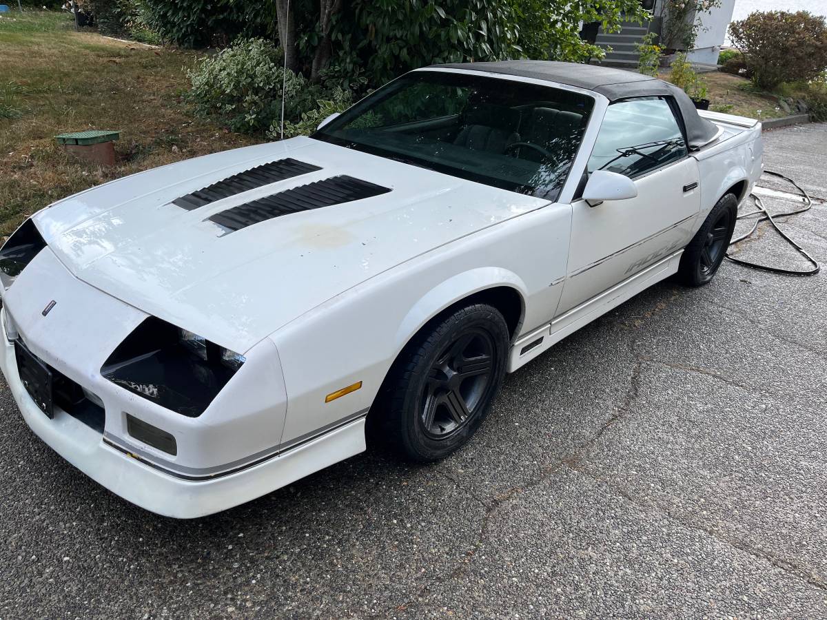 Camaro-iroc-convertible-1988-White