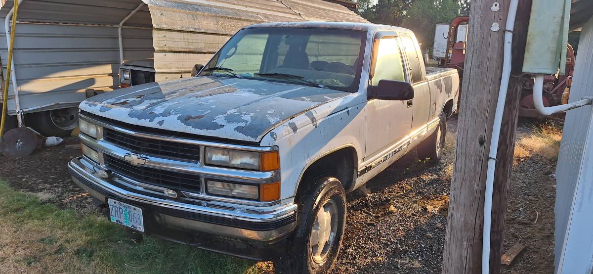 Chev-1500-4x4-1995-white