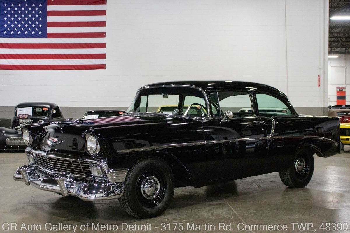 Chevrolet-150-1956-Tuxedo