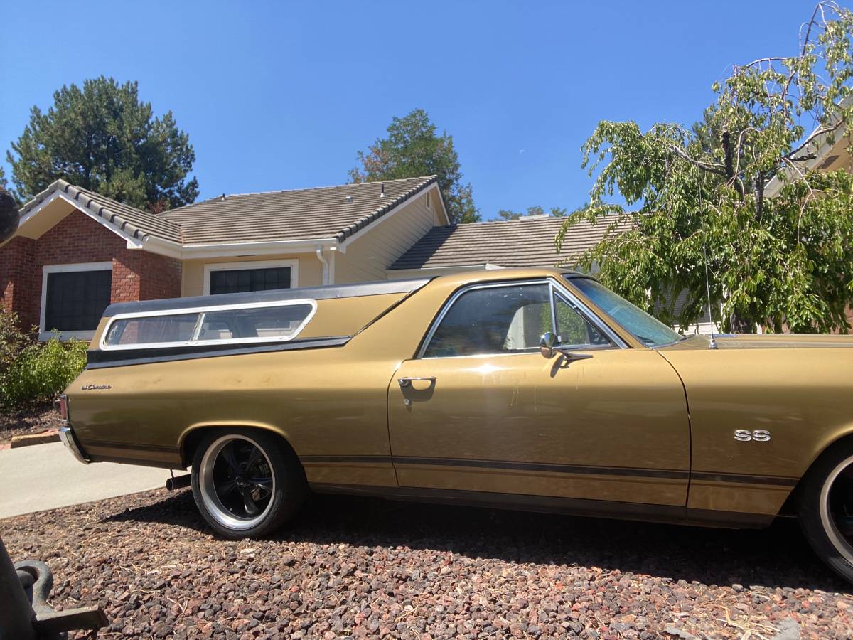 Chevrolet-1968-brown