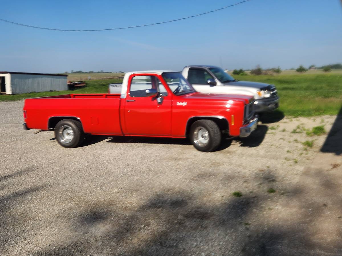 Chevrolet-1974-orange