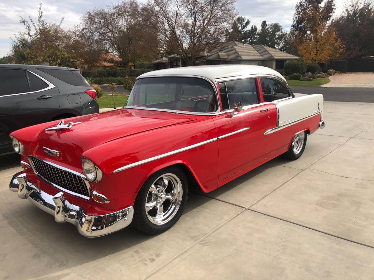 Chevrolet-2-door-belair-automatic-1955