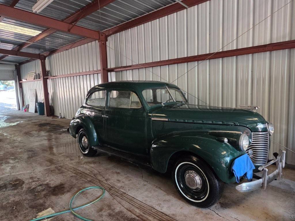 Chevrolet-2-dr-1940-Green
