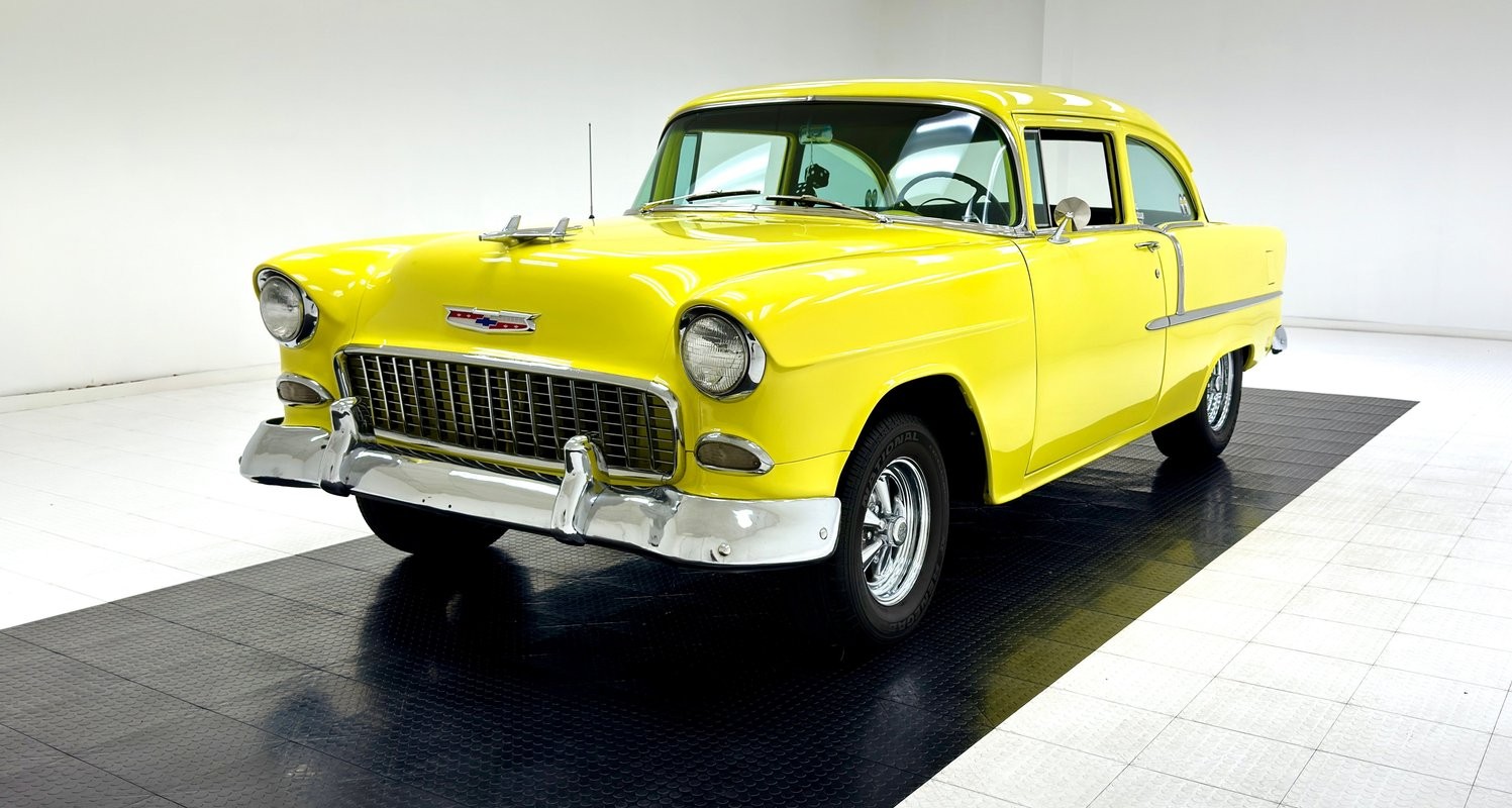 Chevrolet-210-1955-Sedan-Black