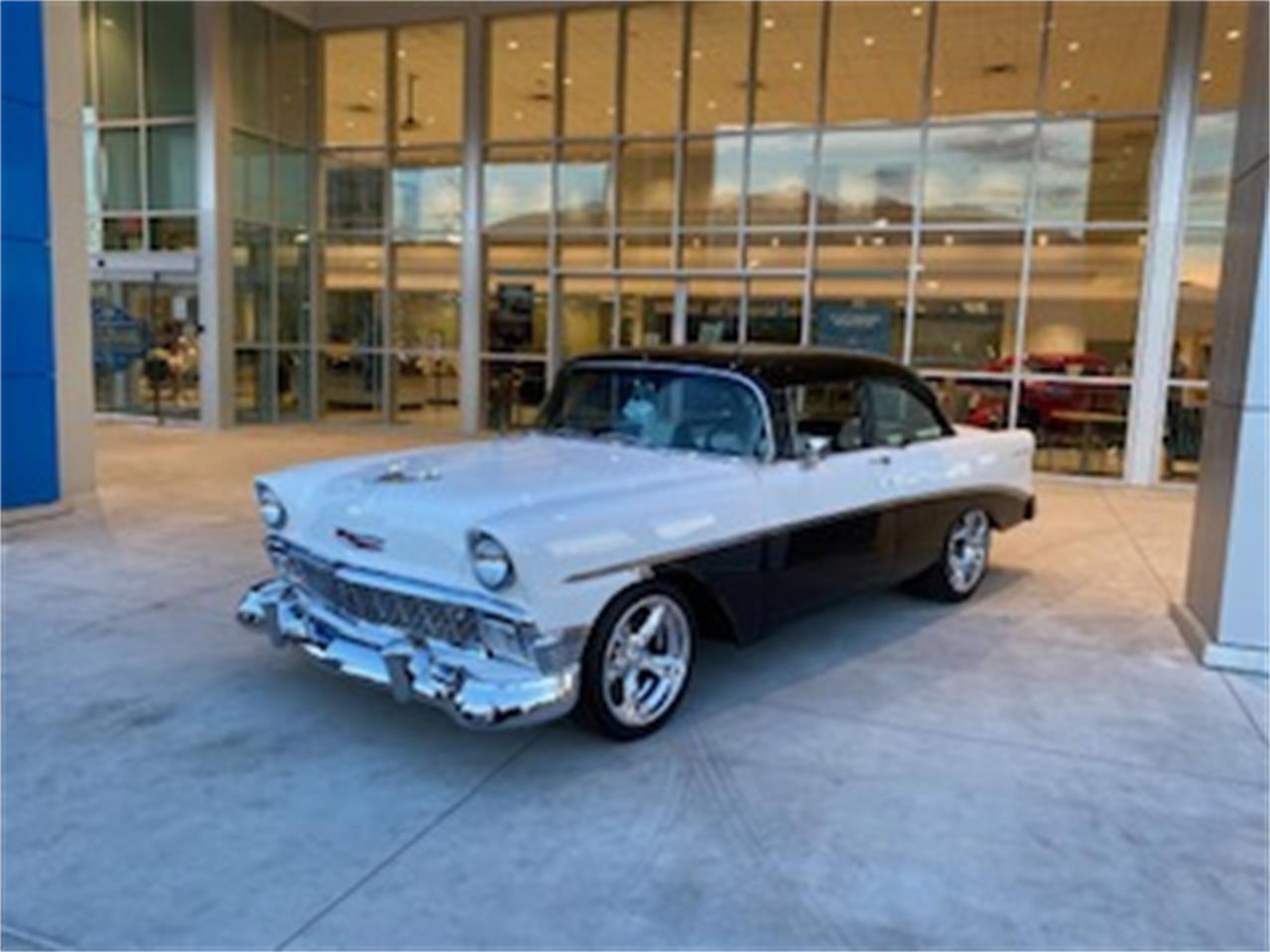 Chevrolet-210-1956-White-and-Black-White-and-Black