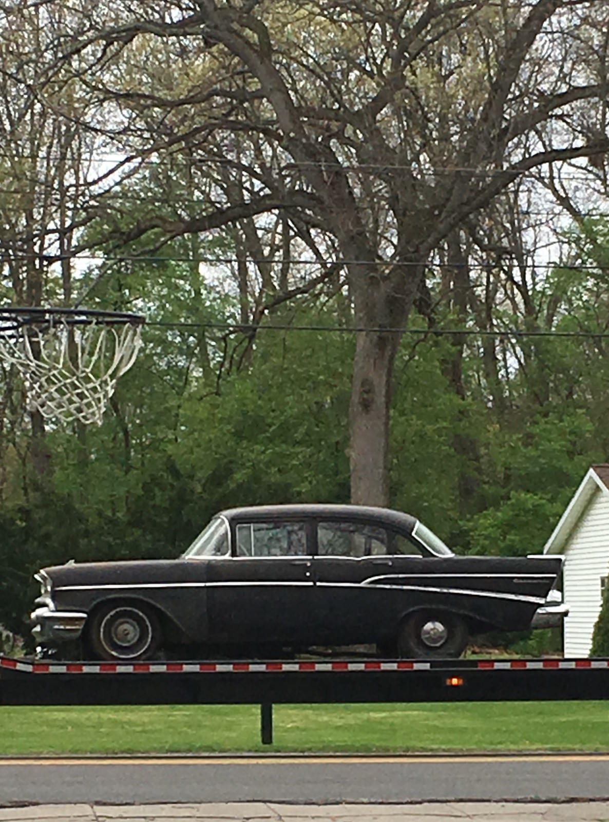 Chevrolet-210-1957-Sedan-White
