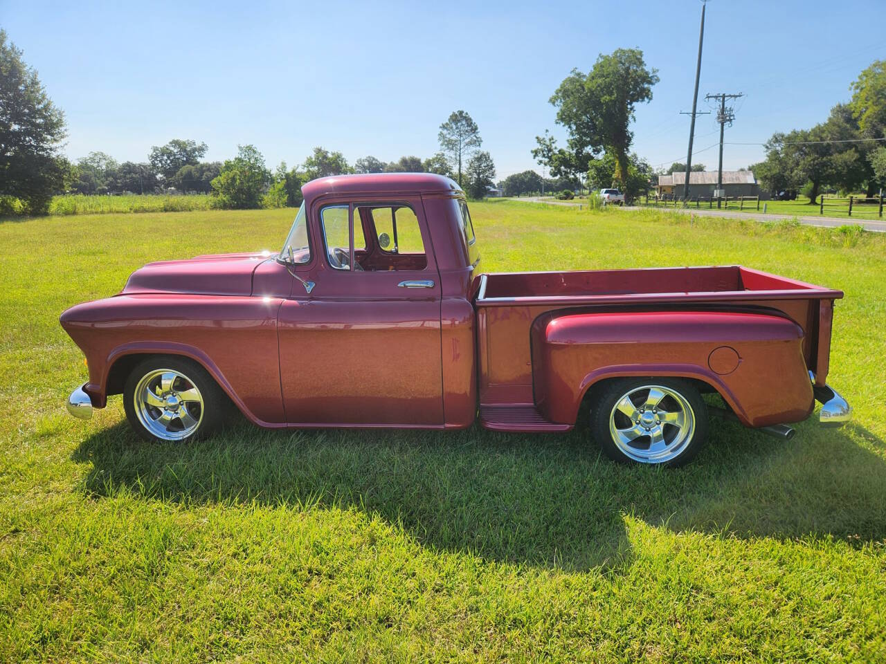Chevrolet-3100-1957-Maroon-Alligator-Interior-W-Split-4060-Bench