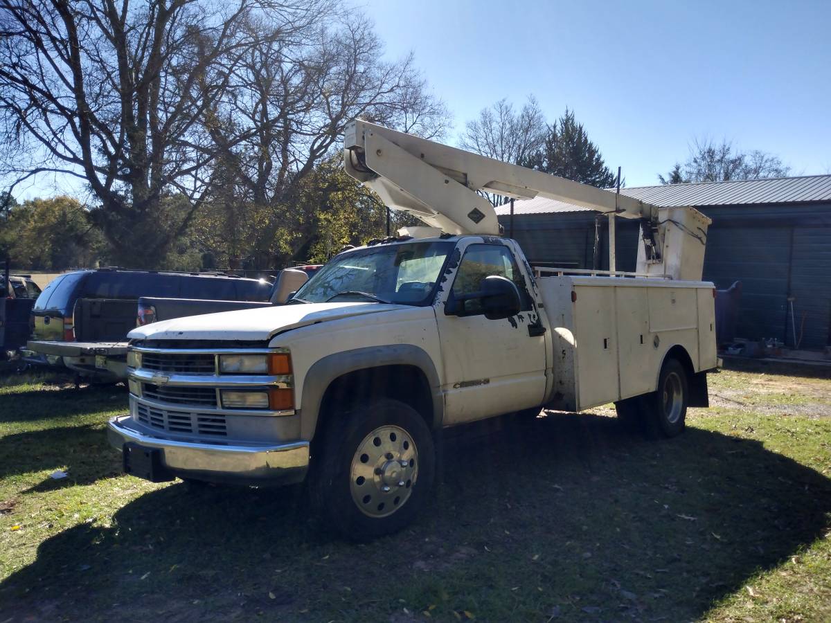 Chevrolet-3500hd-1996-white