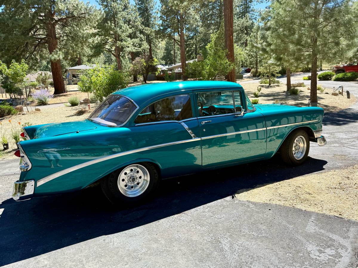 Chevrolet-Bel-air-1956-blue