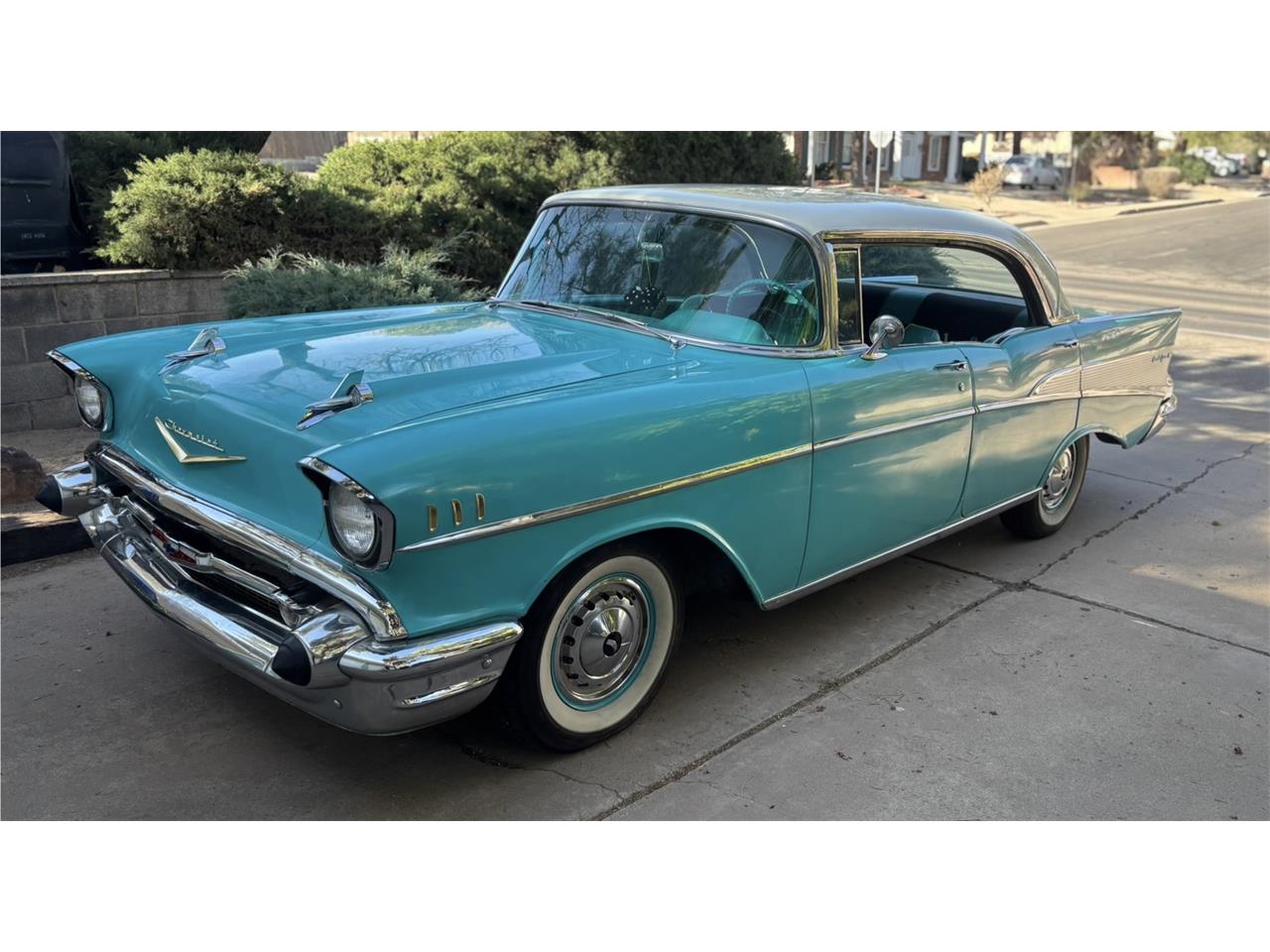 Chevrolet-Bel-air-1957-Ivory-over-Turquoise-Turquoise-and-Black