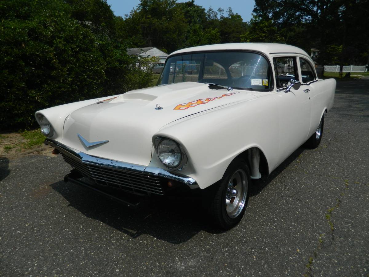 Chevrolet-Blair-1956-white