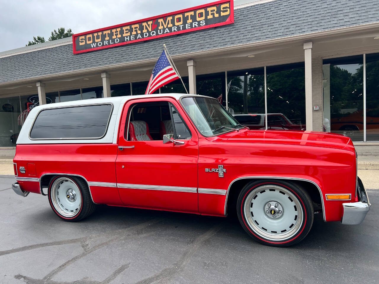 Chevrolet-Blazer-1962-Red-Cream