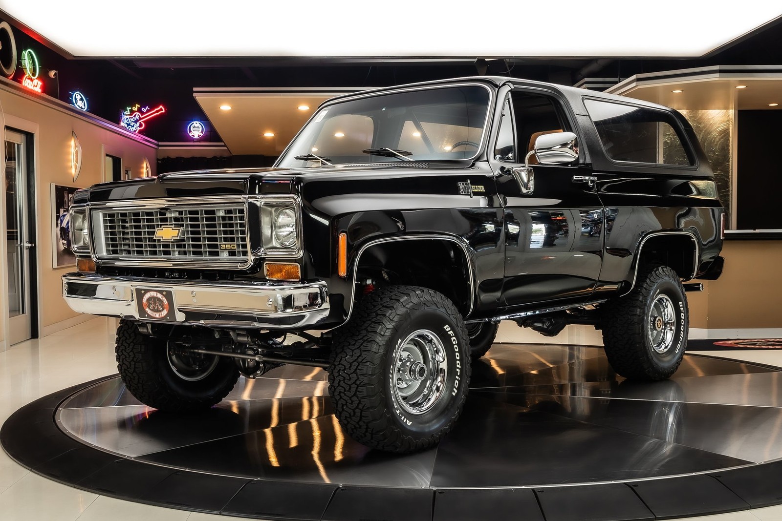 Chevrolet-Blazer-1974-SUV-Black