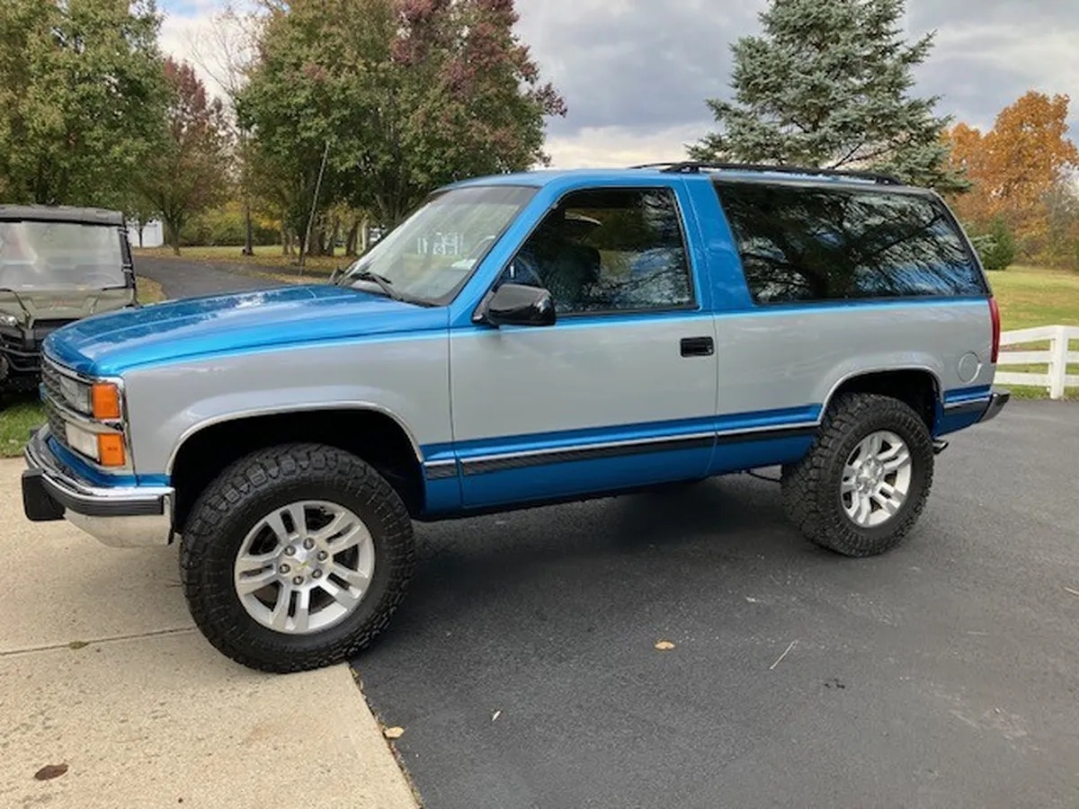 Chevrolet-Blazer-1992-Blue-Blue