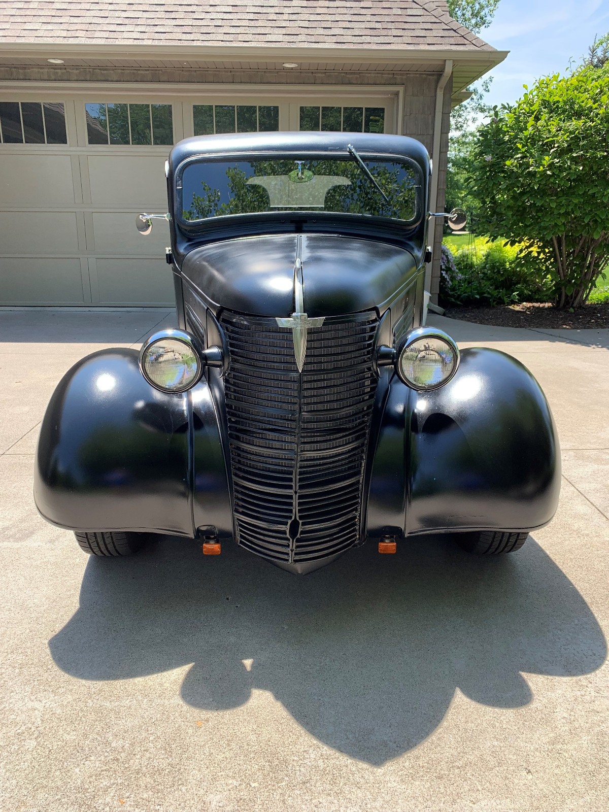 Chevrolet-C-10-1938-Standard-Cab-Pickup-Black