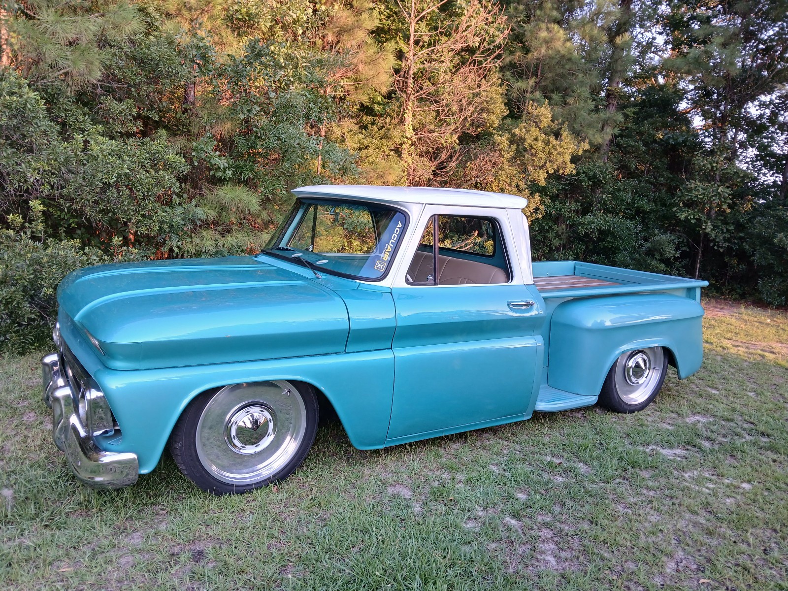 Chevrolet-C-10-1964-Tan