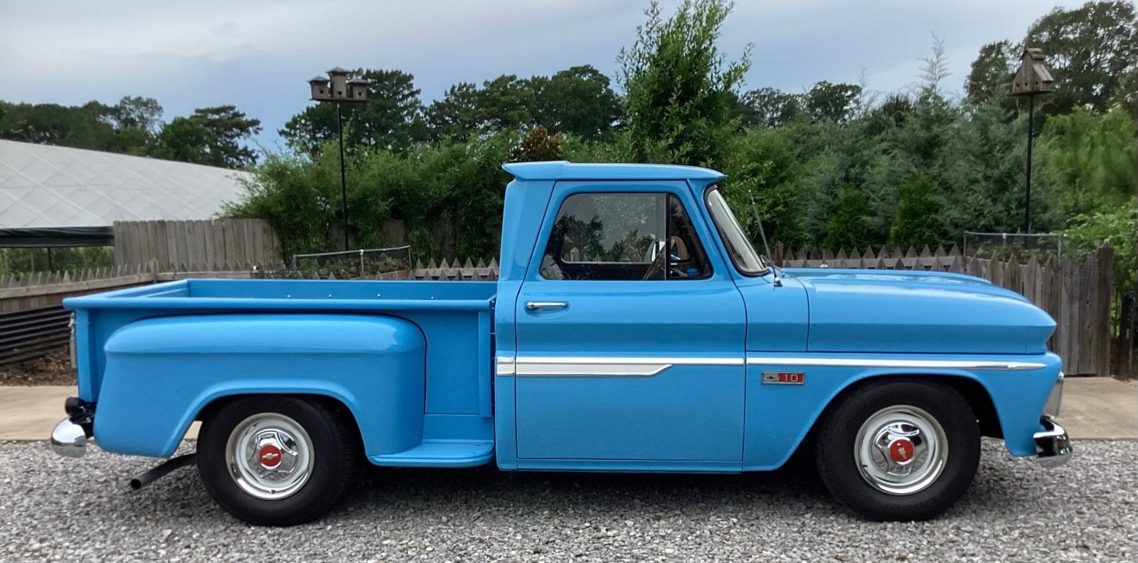 Chevrolet-C-10-1966-Pickup-Fawn