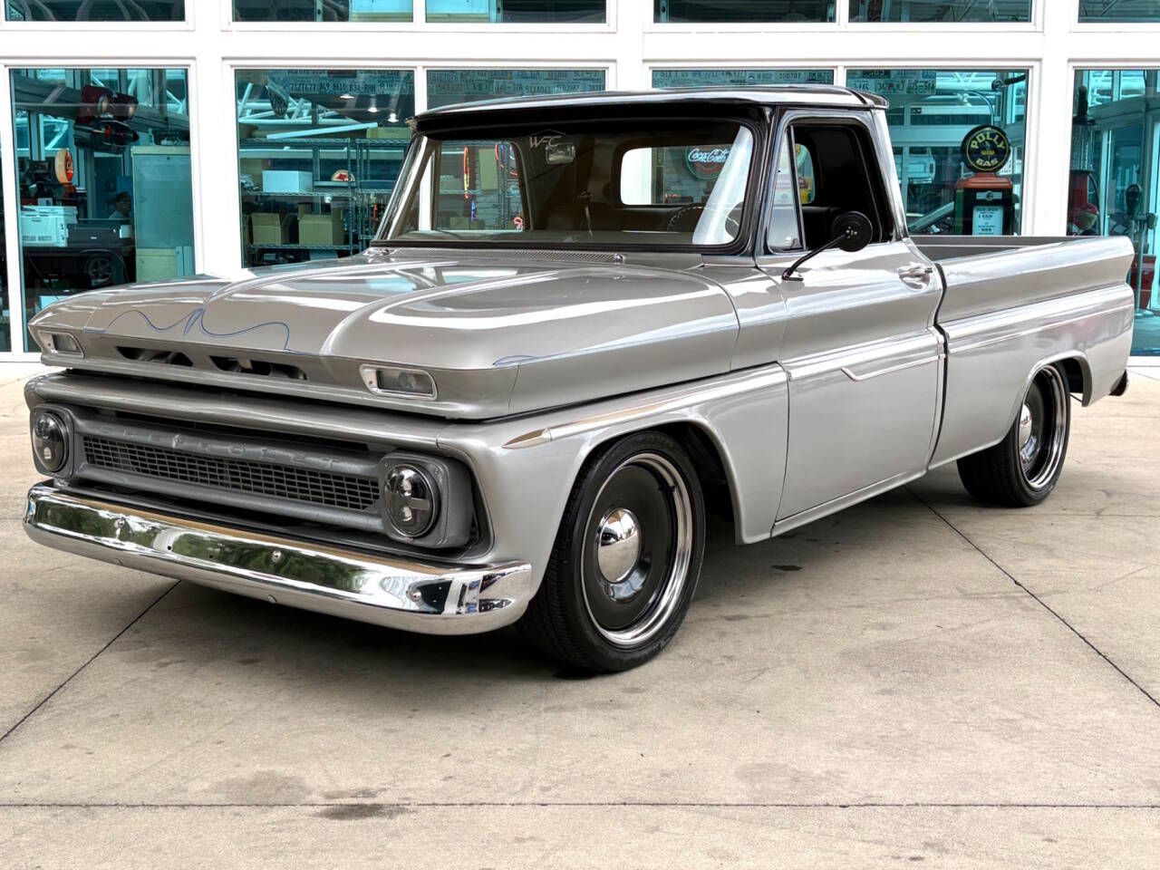 Chevrolet-C10-1964-Gray-Black