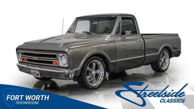 Chevrolet-C10-1969-Red-Black