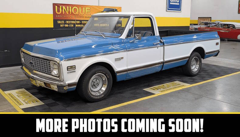 Chevrolet-C10-1970-BlueWhite