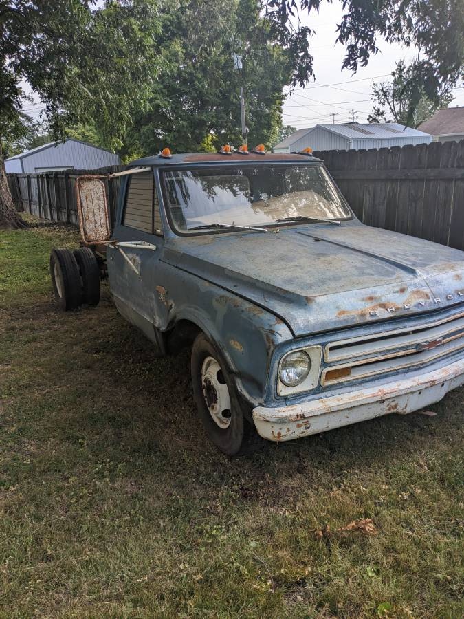 Chevrolet-C30-1967-blue