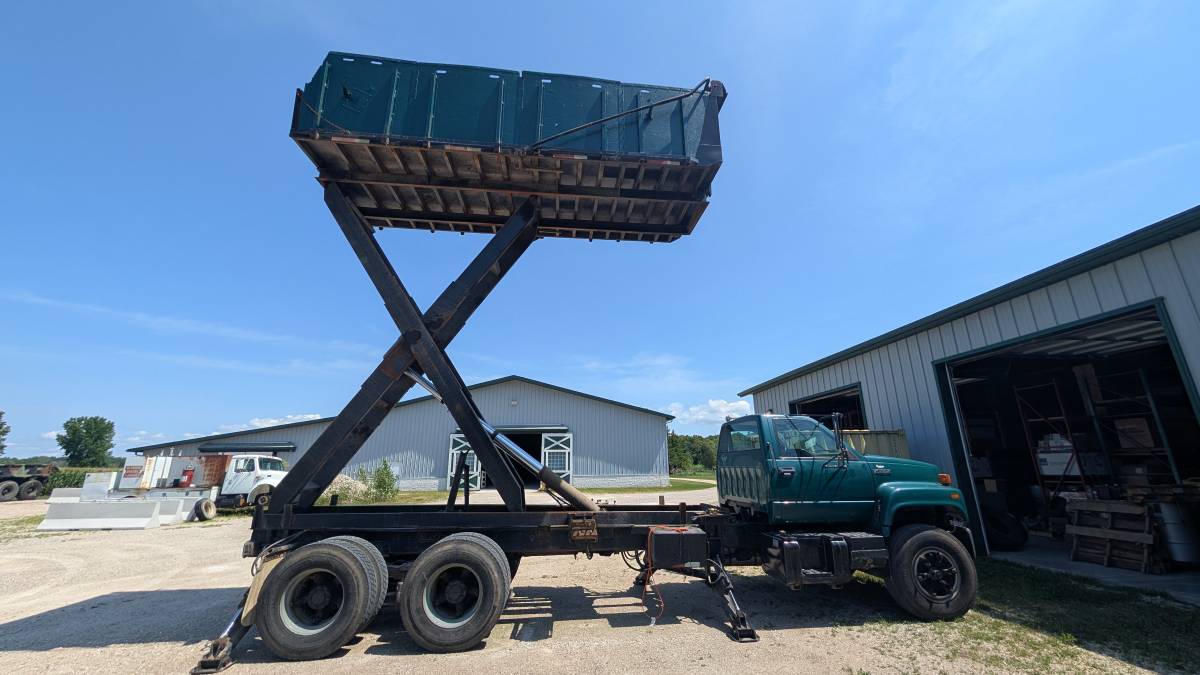 Chevrolet-C4500-kodiak-1995-green