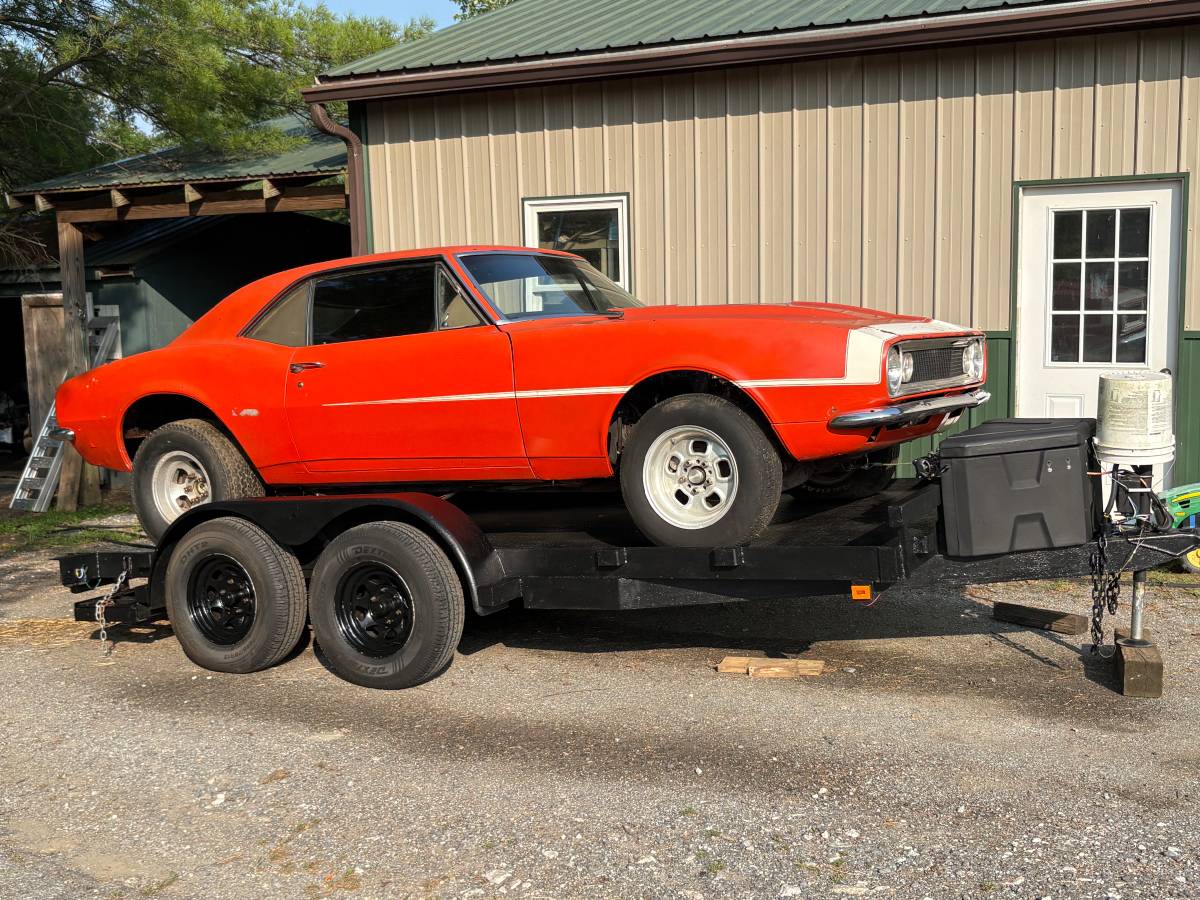 Chevrolet-Camaro-1967-orange