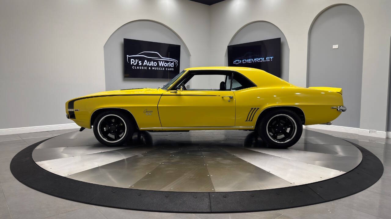 Chevrolet-Camaro-1969-Yellow-Black