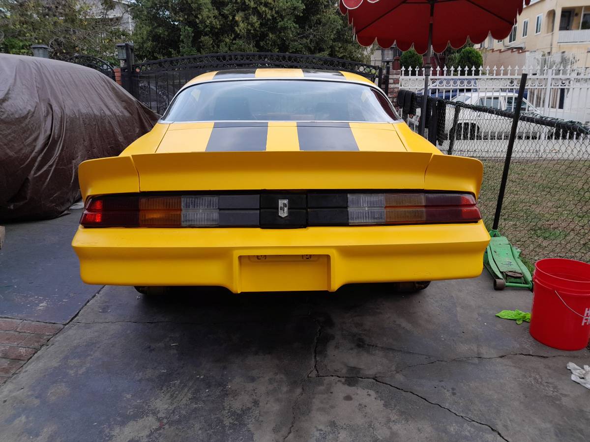 Chevrolet-Camaro-1979