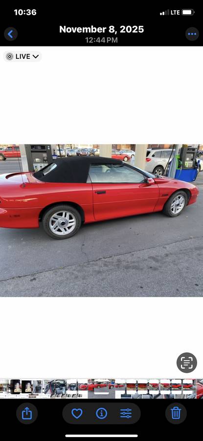 Chevrolet-Camaro-conv-6sp-1996-red