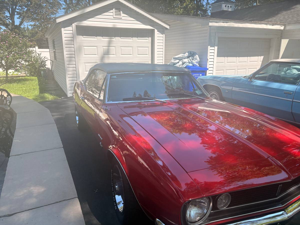 Chevrolet-Camaro-convertible-1967-red