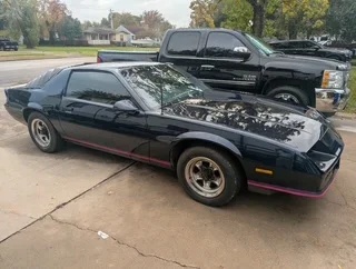Chevrolet-Camaro-coupe-1986-Blue-Tan