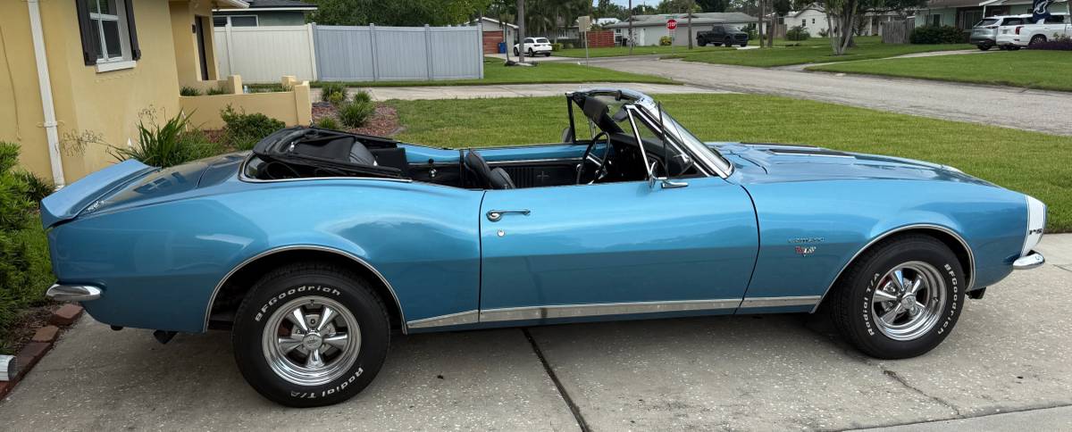Chevrolet-Camaro-rs-convertible-1967-blue