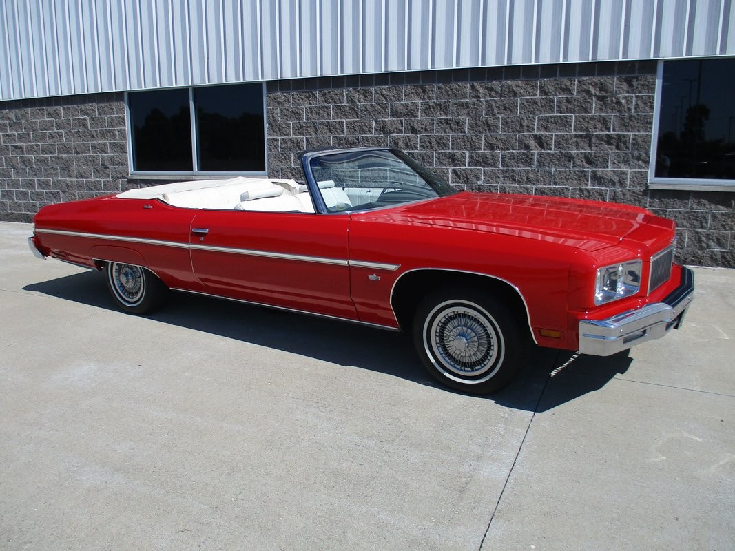 Chevrolet-Caprice-1975-White
