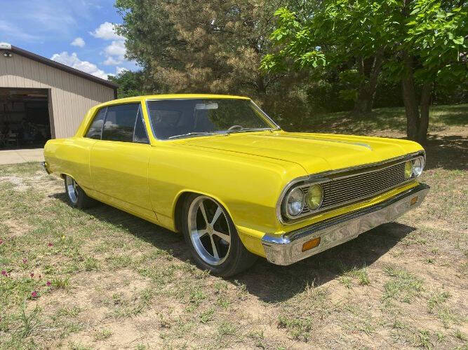 Chevrolet-Chevelle-1964-Yellow