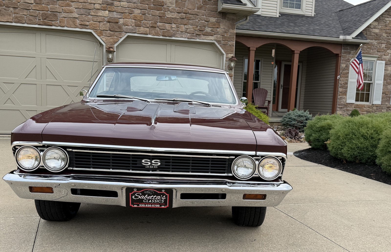 Chevrolet-Chevelle-1966-Madeira-Maroon-Black