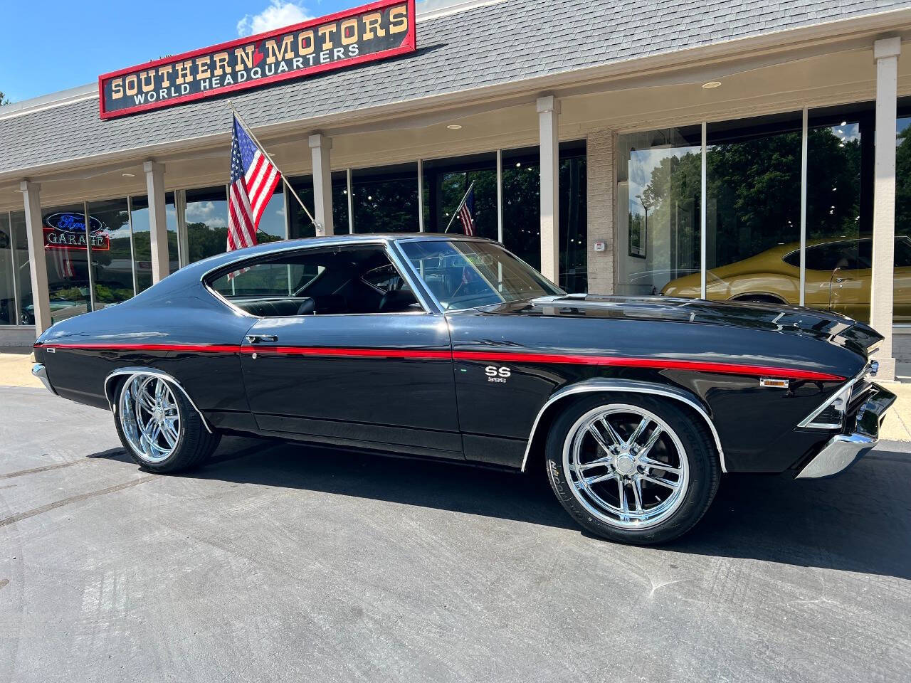 Chevrolet-Chevelle-1969-Cortez-Silver-Red
