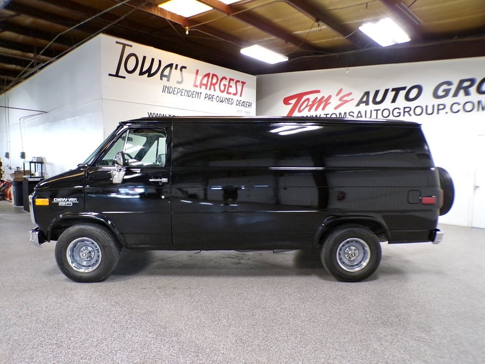 Chevrolet-Chevy-van-20-1992