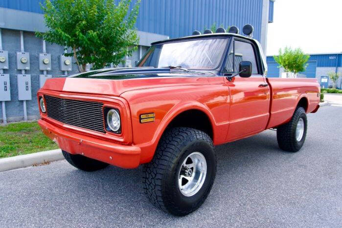 Chevrolet-Ck-10-series-1969-OrangeBlack-Black