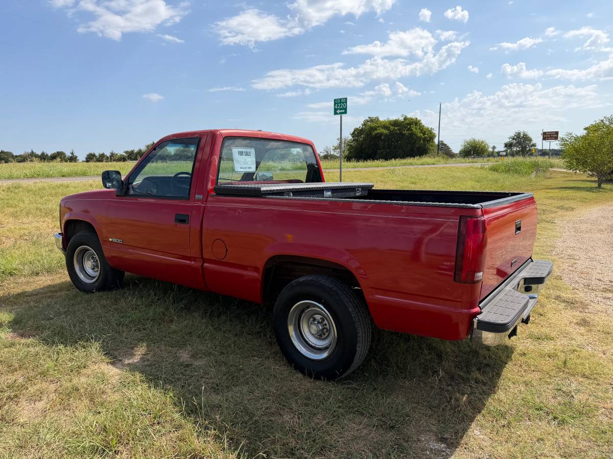 Chevrolet-Ck-1500-cheyenne-1991-red