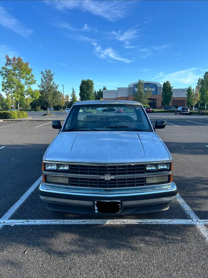 Chevrolet-Ck-1989-Silver