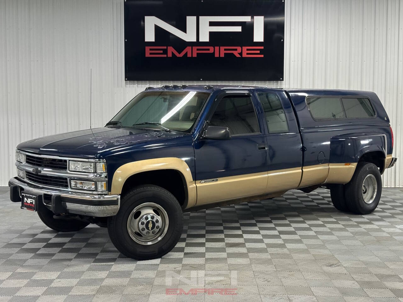 Chevrolet-Ck-3500-series-1993-Blue-Beige