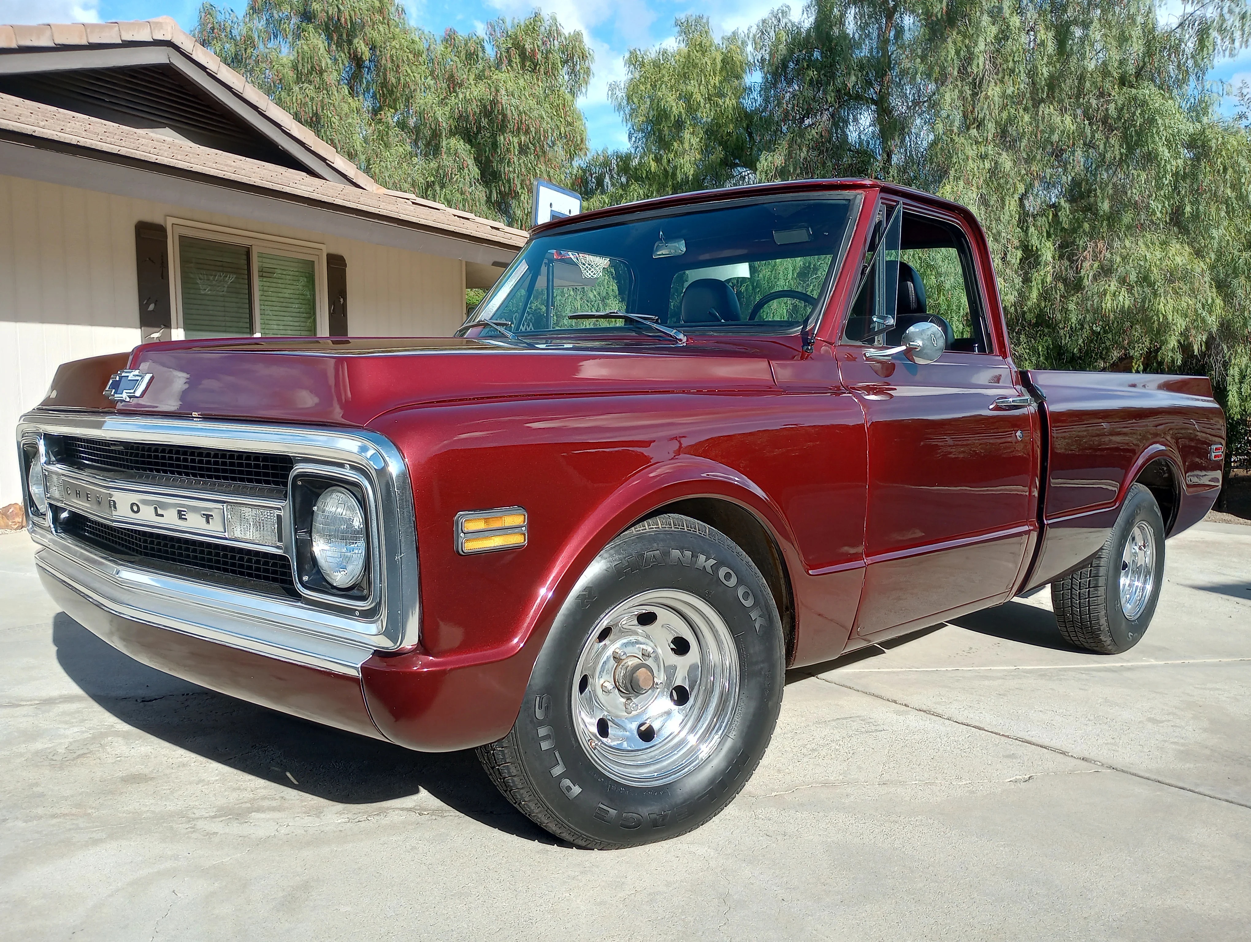 Chevrolet-Ck-truck-c10-1969-Red-Black